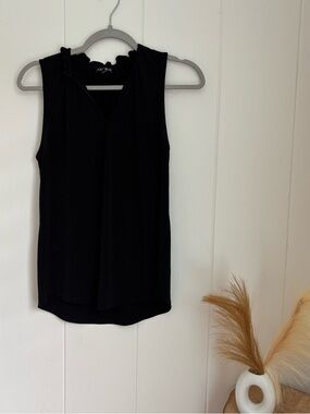 Express Black Sleeveless V-Neck Ruffle Collar Tank